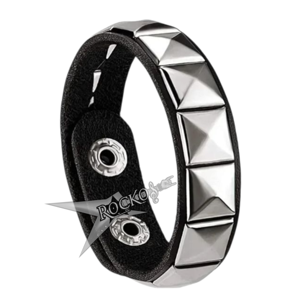 PYRAMID STUDS BRACELET