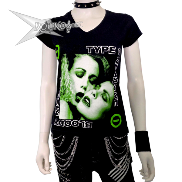 TYPE O NEGATIVE - BLOODY KISSES